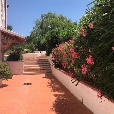 Pool * Baja Cerdeña